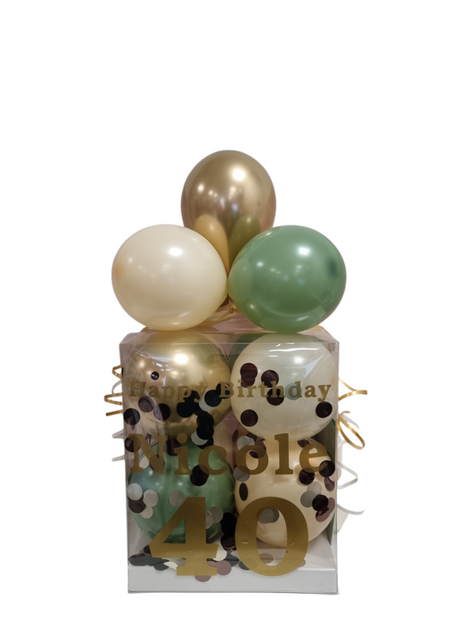 Geschenkbox 25x25x30cm gold/beige/grün inkl. Beschriftung